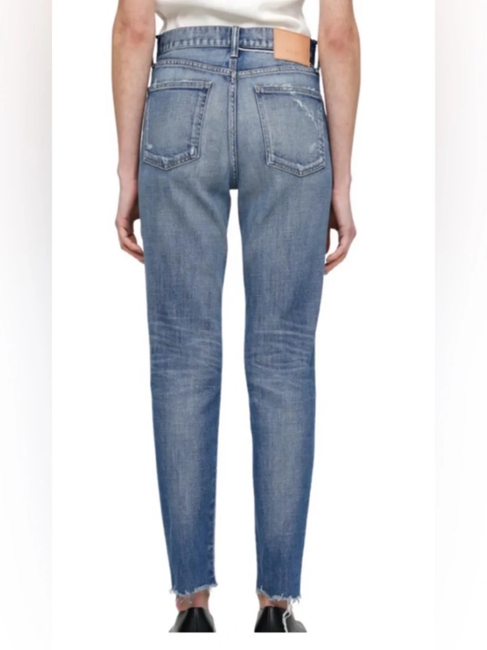 Moussy size 28